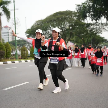 Runner Photo 8083846