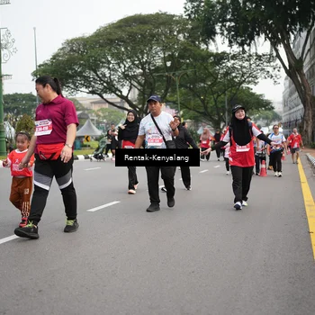 Runner Photo 8083847