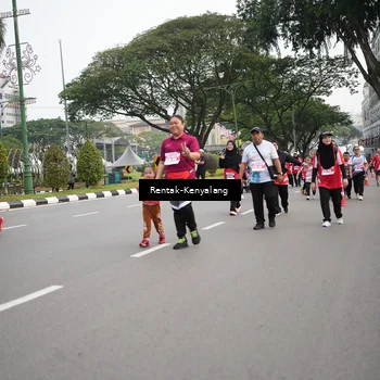 Runner Photo 8083854