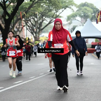 Runner Photo 8083863