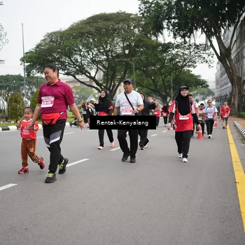 Runner Photo 8083880