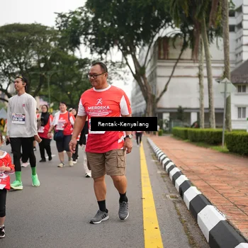 Runner Photo 8083901