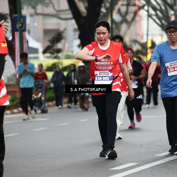 Runner Photo 8083908
