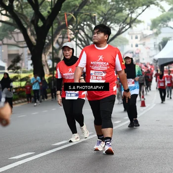 Runner Photo 8083910