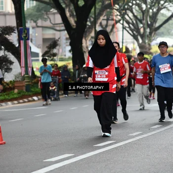 Runner Photo 8083911