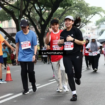 Runner Photo 8083929