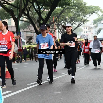 Runner Photo 8083933