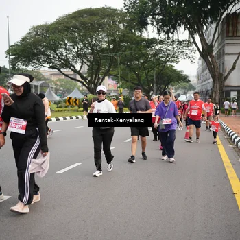 Runner Photo 8083935
