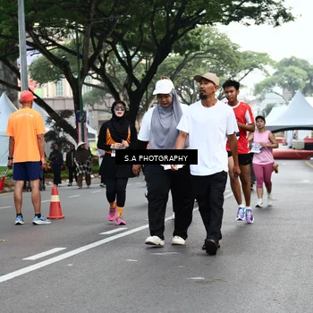 Runner Photo 8083955