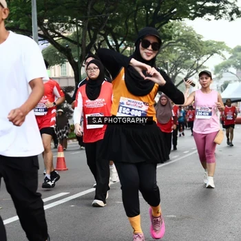Runner Photo 8083978