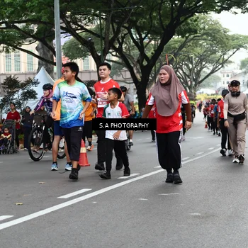 Runner Photo 8083989