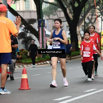 Runner Photo 8084029