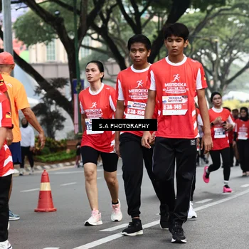 Runner Photo 8084047