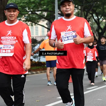 Runner Photo 8084064