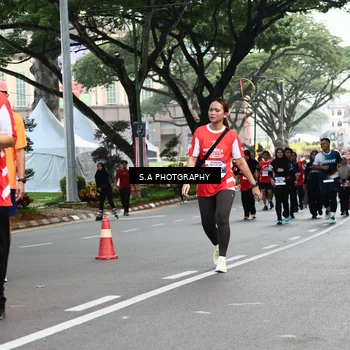 Runner Photo 8084077