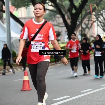 Runner Photo 8084090