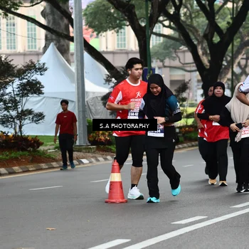 Runner Photo 8084092