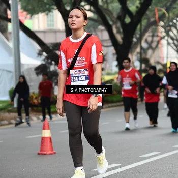 Runner Photo 8084094