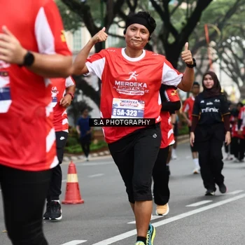 Runner Photo 8084111
