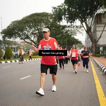 Runner Photo 8084114
