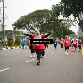 Runner Photo 8084121