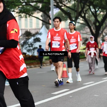 Runner Photo 8084146