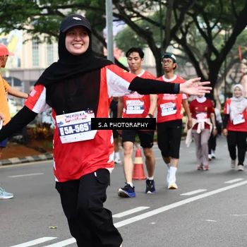 Runner Photo 8084150