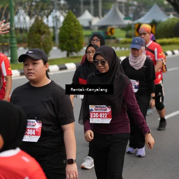 Runner Photo 8084199