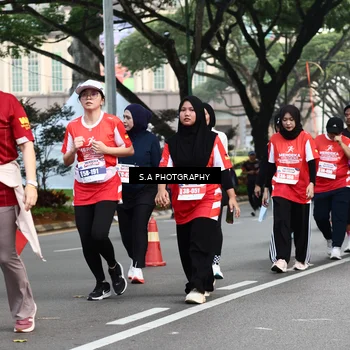 Runner Photo 8084201