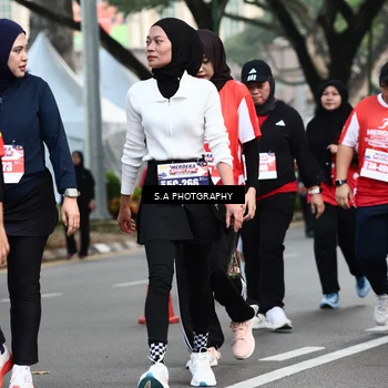 Runner Photo 8084208