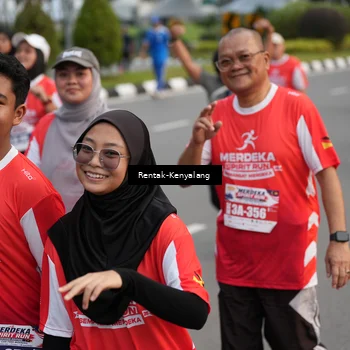 Runner Photo 8084213