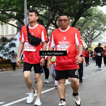 Runner Photo 8084256