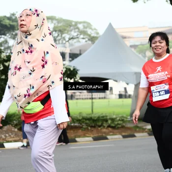 Runner Photo 8084266