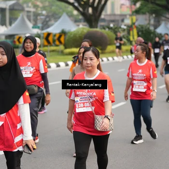 Runner Photo 8084280