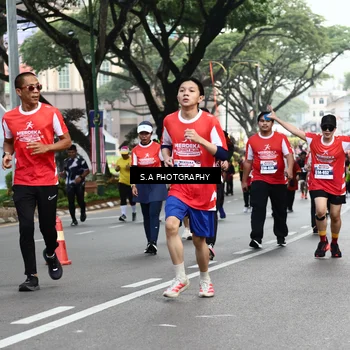 Runner Photo 8084284