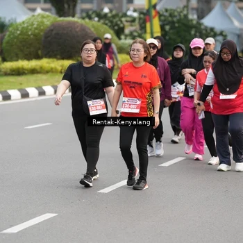 Runner Photo 8084298