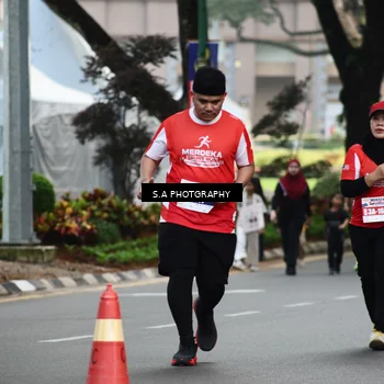 Runner Photo 8084320