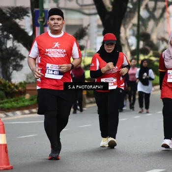 Runner Photo 8084342