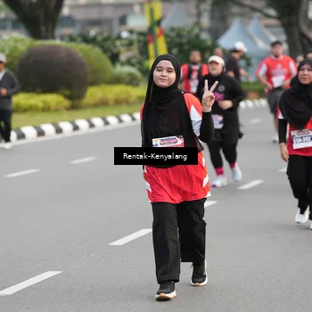 Runner Photo 8084375