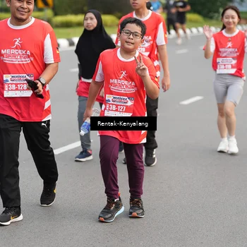 Runner Photo 8084381