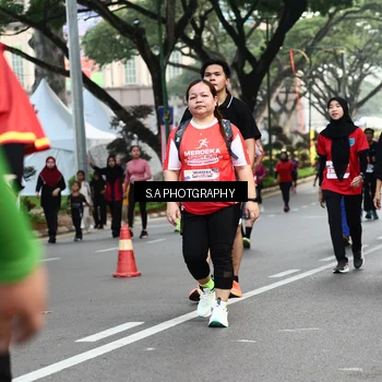 Runner Photo 8084391