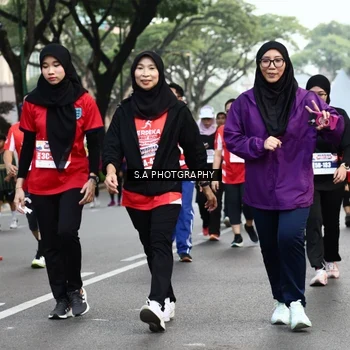 Runner Photo 8084393