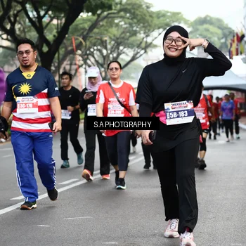Runner Photo 8084398