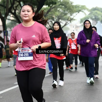 Runner Photo 8084404