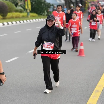 Runner Photo 8084406