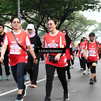 Runner Photo 8084408