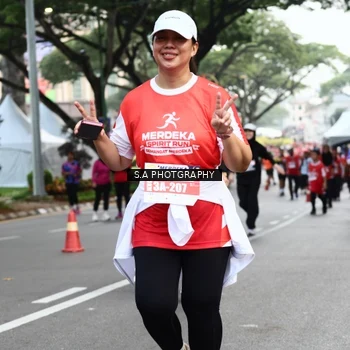 Runner Photo 8084411