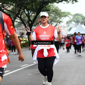 Runner Photo 8084423