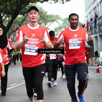 Runner Photo 8084451
