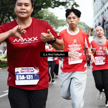 Runner Photo 8084463